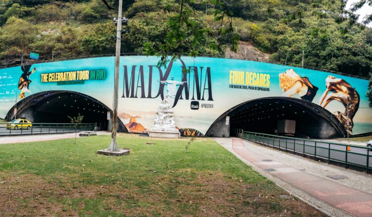 Madonna estampando peça publicitária no Túnel Engenheiro Coelho Cintrafaz - Foto: Caiano Midan